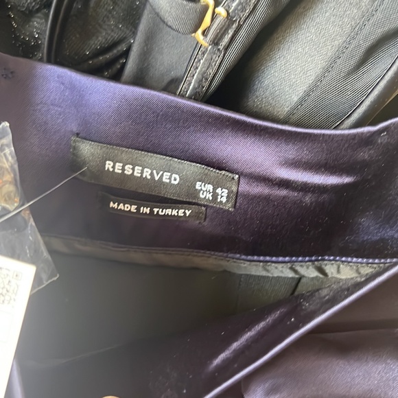 RESERVED Europe purple satin trouser size 8 - Picture 5 of 7